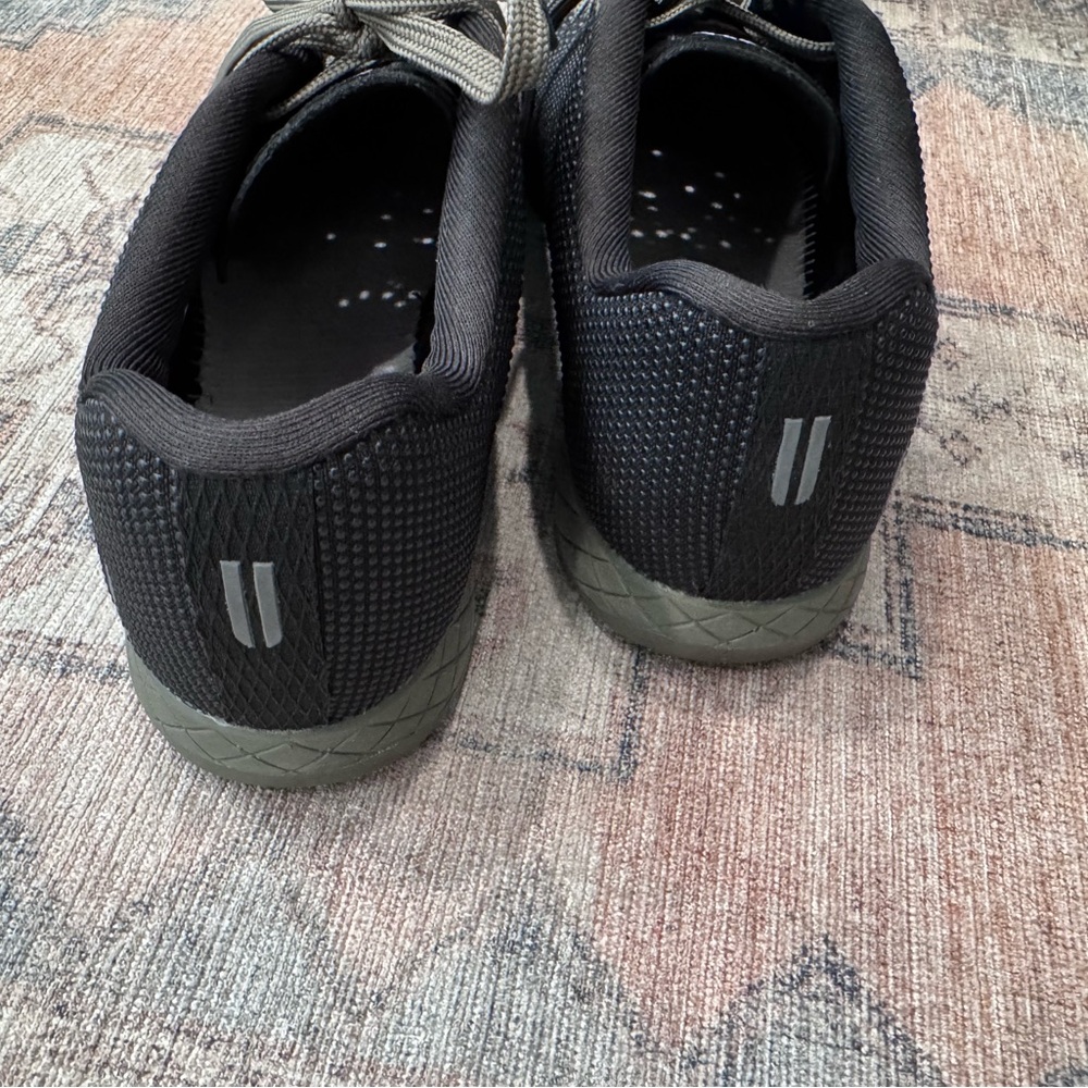 NOBULL Black and Green trainer shoes - size 9.5 men 11 women - Picture 6 of 8